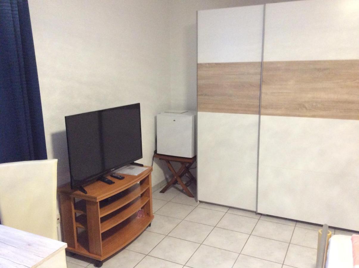 Ferienappartement Souterrain Volkertshausen 外观 照片