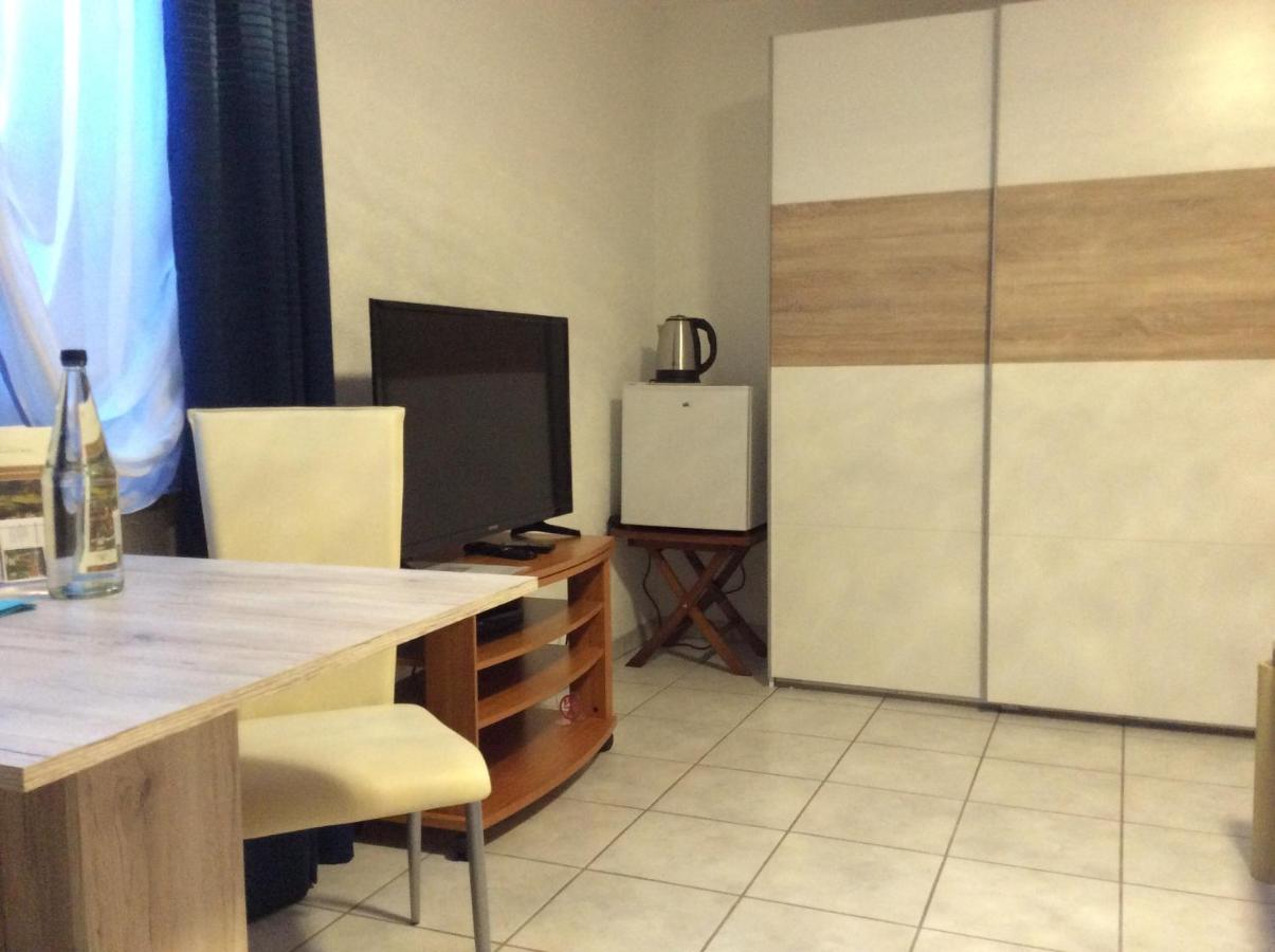 Ferienappartement Souterrain Volkertshausen 外观 照片